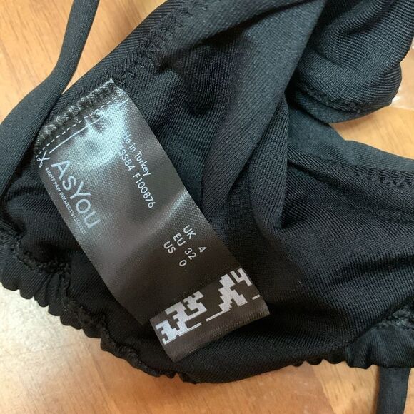 ASYOU heart trim triangle bikini top in black - Picture 3 of 3